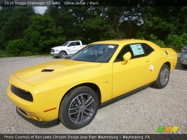 2018 Dodge Challenger GT AWD in Yellow Jacket