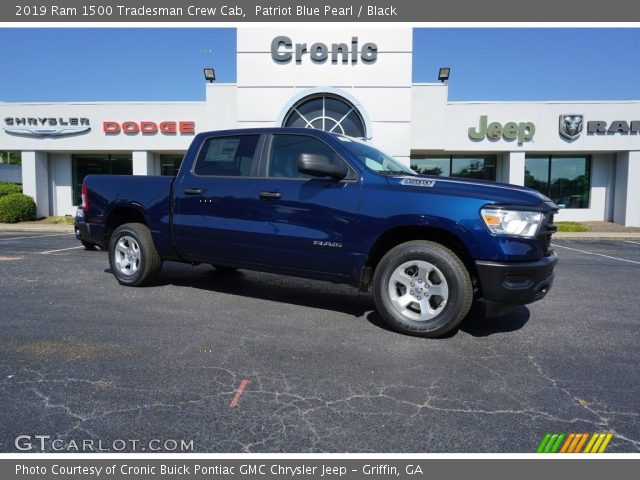 2019 Ram 1500 Tradesman Crew Cab in Patriot Blue Pearl