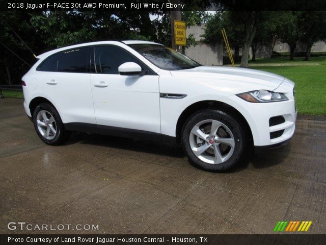 2018 Jaguar F-PACE 30t AWD Premium in Fuji White