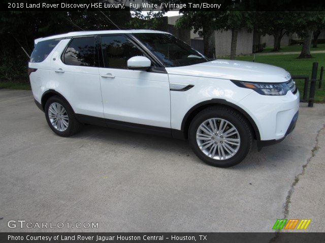 2018 Land Rover Discovery HSE Luxury in Fuji White