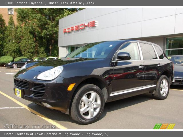 2006 Porsche Cayenne S in Basalt Black Metallic