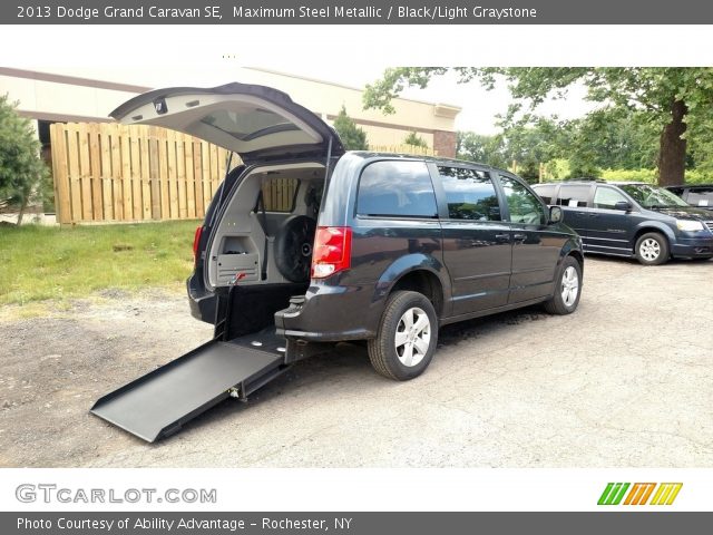 2013 Dodge Grand Caravan SE in Maximum Steel Metallic