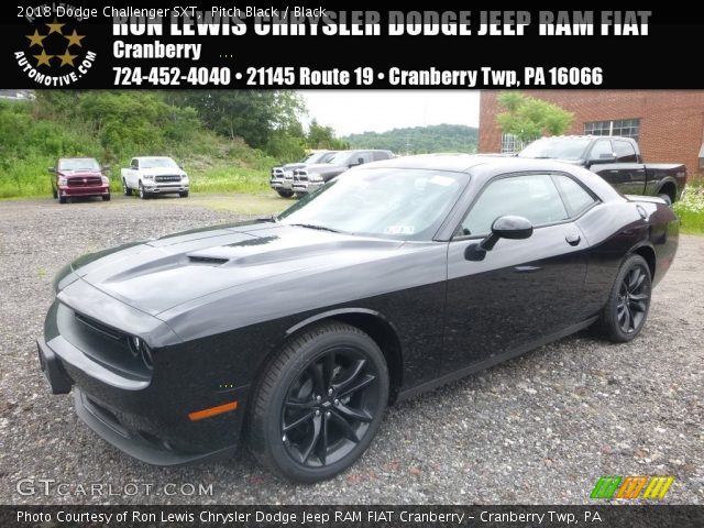 2018 Dodge Challenger SXT in Pitch Black