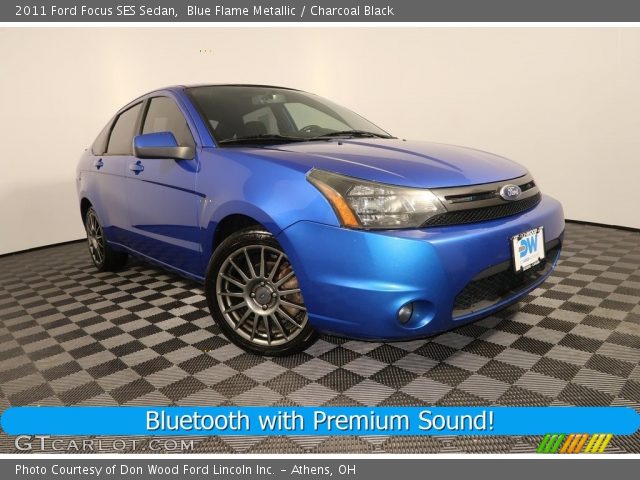 2011 Ford Focus SES Sedan in Blue Flame Metallic