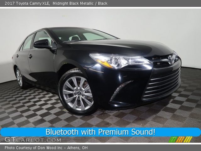 2017 Toyota Camry XLE in Midnight Black Metallic