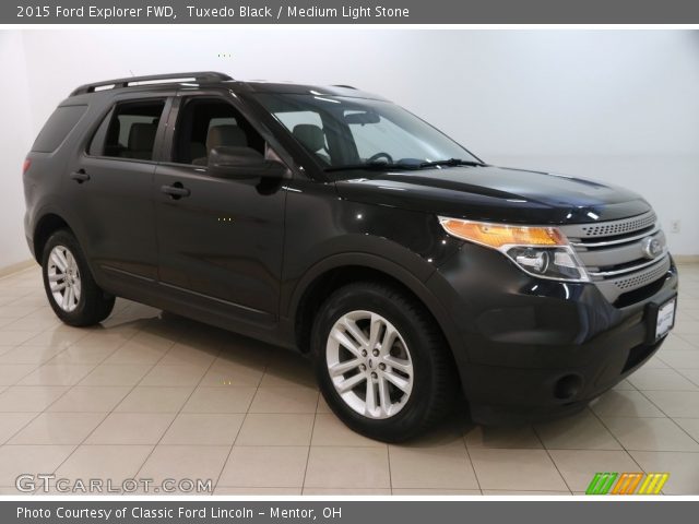 2015 Ford Explorer FWD in Tuxedo Black