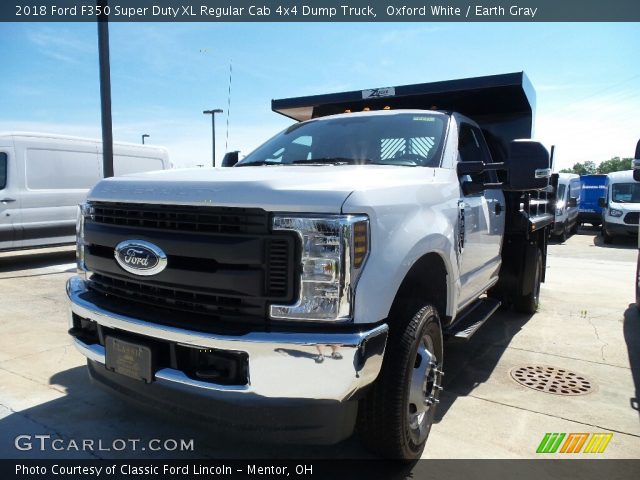 2018 Ford F350 Super Duty XL Regular Cab 4x4 Dump Truck in Oxford White