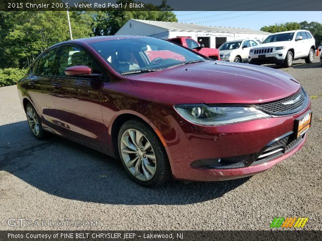 2015 Chrysler 200 S in Velvet Red Pearl