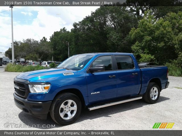 2019 Ram 1500 Tradesman Crew Cab in Blue Streak Pearl