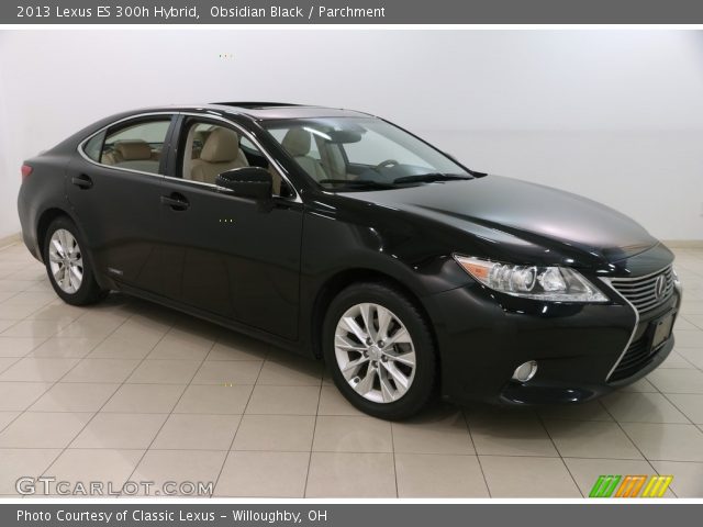 2013 Lexus ES 300h Hybrid in Obsidian Black