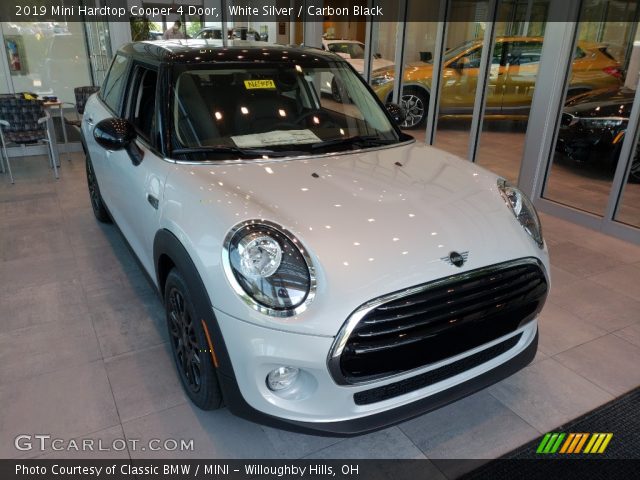 2019 Mini Hardtop Cooper 4 Door in White Silver