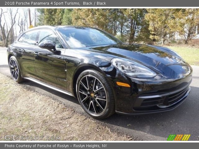 2018 Porsche Panamera 4 Sport Turismo in Black