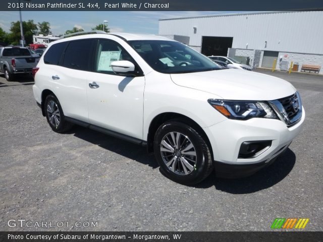 2018 Nissan Pathfinder SL 4x4 in Pearl White