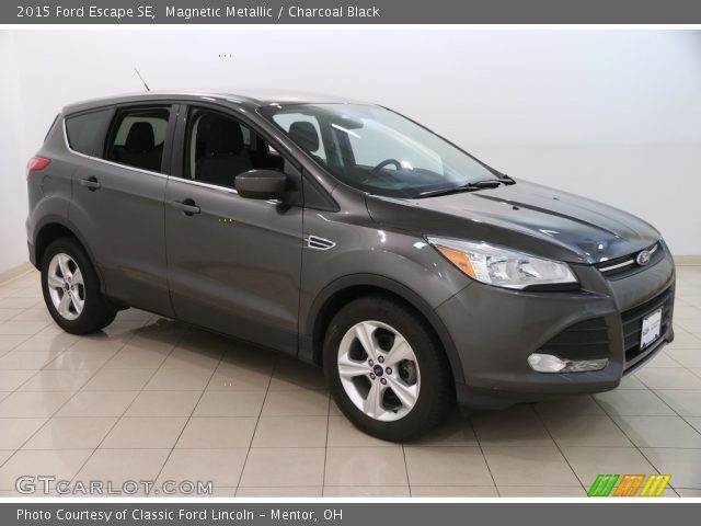 2015 Ford Escape SE in Magnetic Metallic
