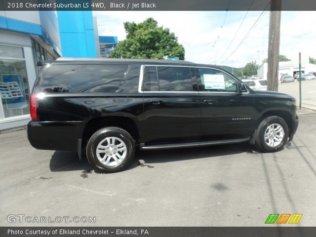 2018 Chevrolet Suburban LS 4WD in Black