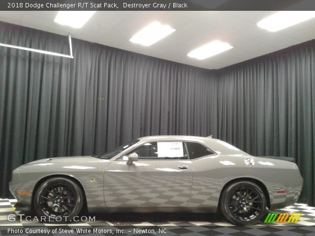 2018 Dodge Challenger R/T Scat Pack in Destroyer Gray