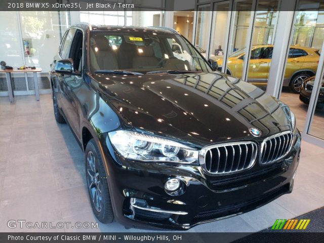 2018 BMW X5 xDrive35i in Jet Black