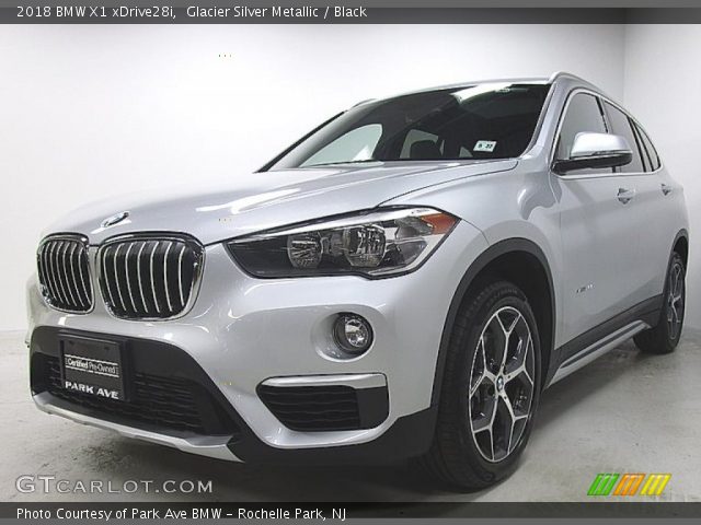 2018 BMW X1 xDrive28i in Glacier Silver Metallic