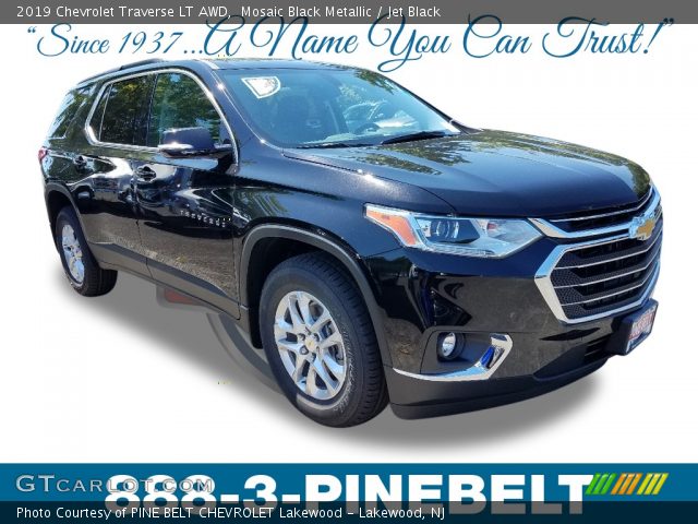 2019 Chevrolet Traverse LT AWD in Mosaic Black Metallic