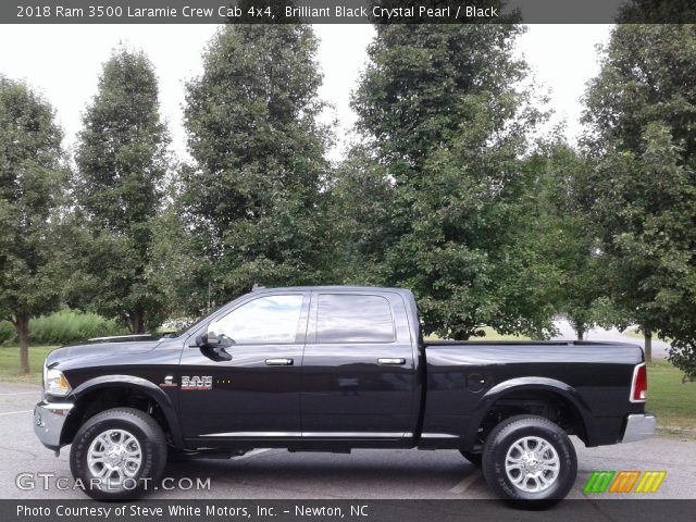 2018 Ram 3500 Laramie Crew Cab 4x4 in Brilliant Black Crystal Pearl