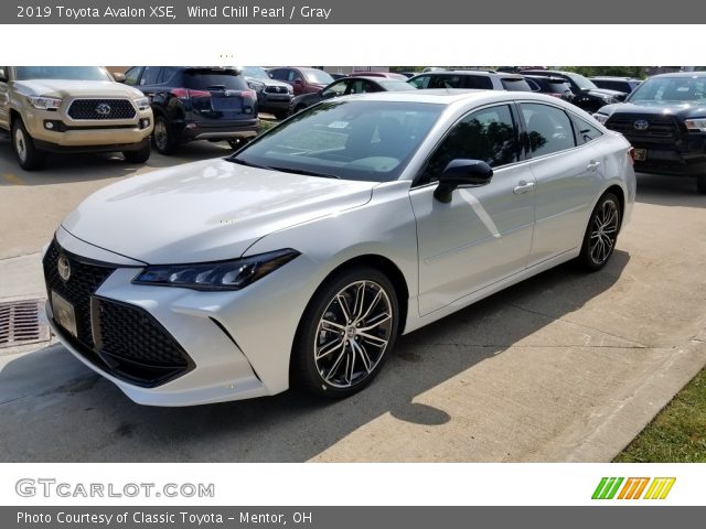 2019 Toyota Avalon XSE in Wind Chill Pearl