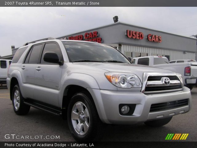 2007 Toyota 4Runner SR5 in Titanium Metallic