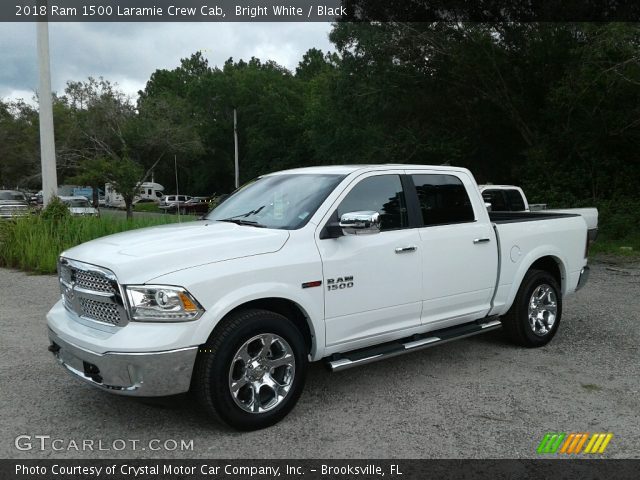 2018 Ram 1500 Laramie Crew Cab in Bright White