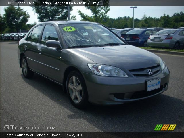 2004 Honda Civic EX Sedan in Magnesium Metallic
