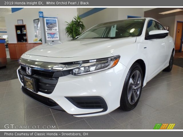 2019 Honda Insight EX in White Orchid Pearl