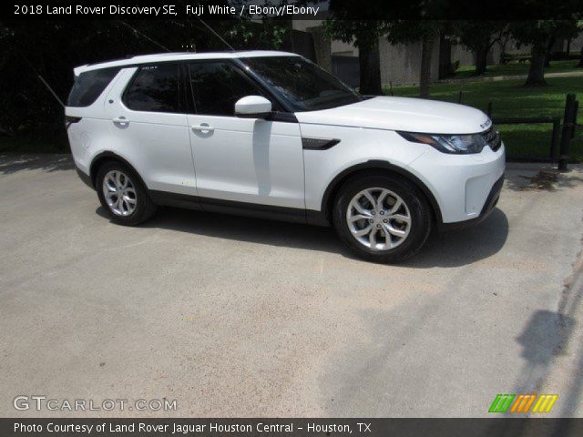2018 Land Rover Discovery SE in Fuji White