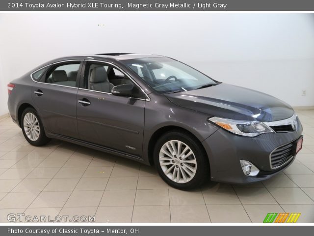 2014 Toyota Avalon Hybrid XLE Touring in Magnetic Gray Metallic