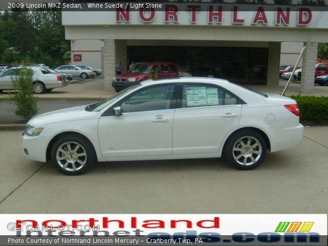 2009 Lincoln MKZ Sedan in White Suede