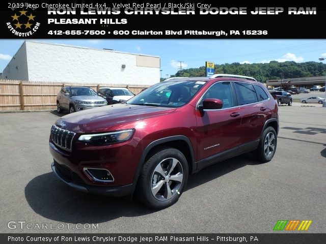 2019 Jeep Cherokee Limited 4x4 in Velvet Red Pearl