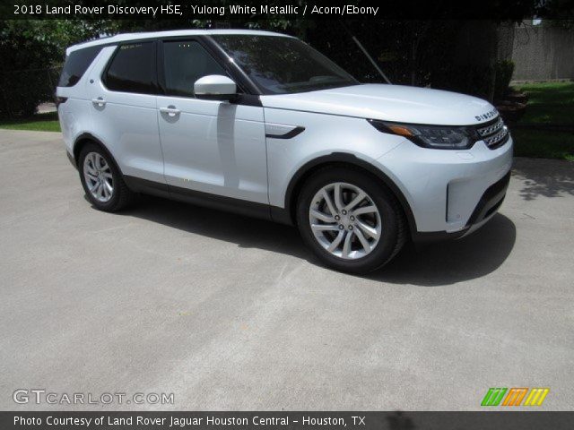 2018 Land Rover Discovery HSE in Yulong White Metallic