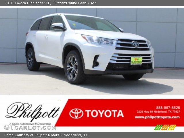 2018 Toyota Highlander LE in Blizzard White Pearl