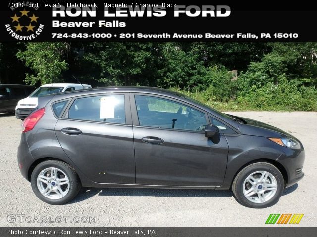 2018 Ford Fiesta SE Hatchback in Magnetic