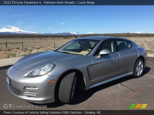 2011 Porsche Panamera 4 in Platinum Silver Metallic