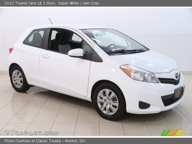 2012 Toyota Yaris LE 3 Door in Super White