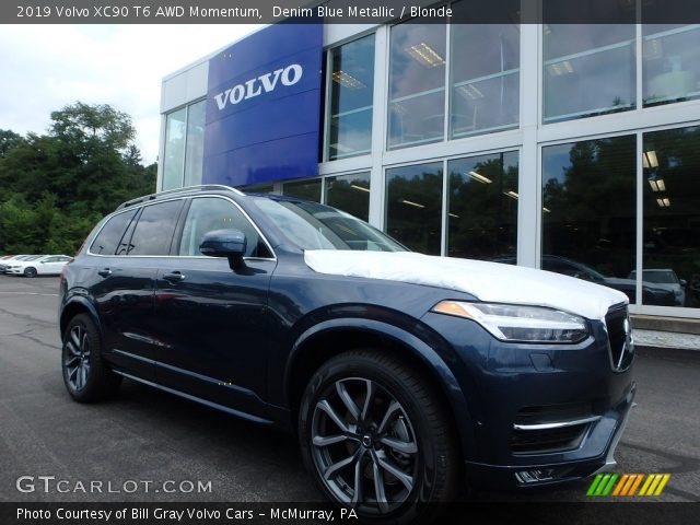 2019 Volvo XC90 T6 AWD Momentum in Denim Blue Metallic