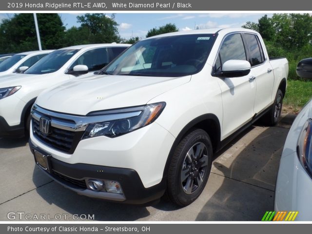 2019 Honda Ridgeline RTL-E AWD in White Diamond Pearl