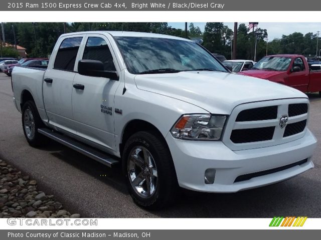 2015 Ram 1500 Express Crew Cab 4x4 in Bright White