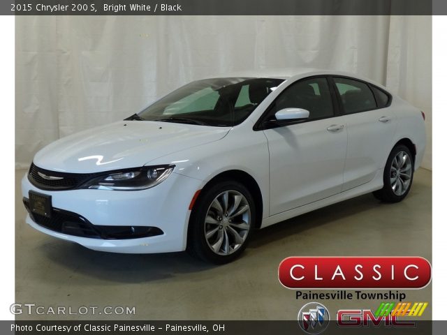 2015 Chrysler 200 S in Bright White