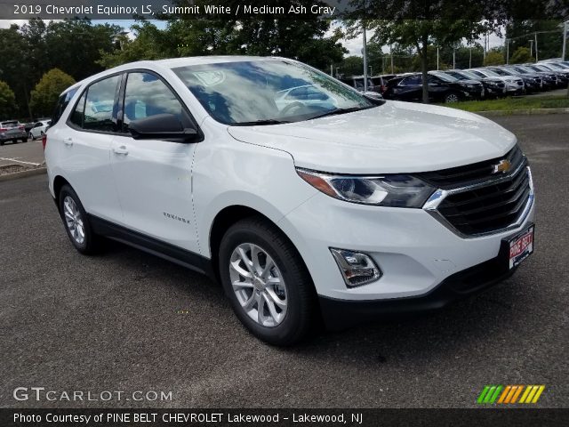 2019 Chevrolet Equinox LS in Summit White