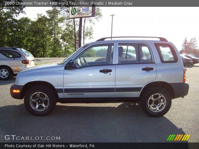 2000 Chevrolet Tracker 4WD Hard Top in Silver Metallic