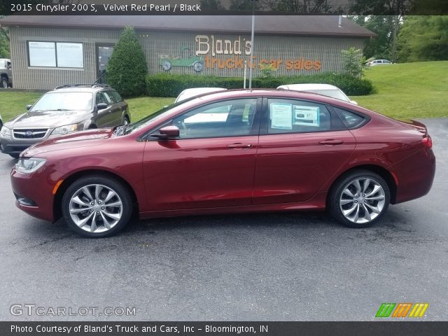 2015 Chrysler 200 S in Velvet Red Pearl