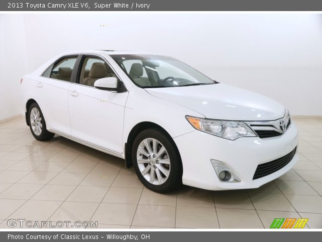 2013 Toyota Camry XLE V6 in Super White