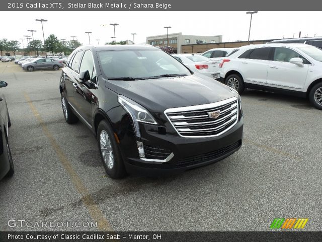 2019 Cadillac XT5  in Stellar Black Metallic