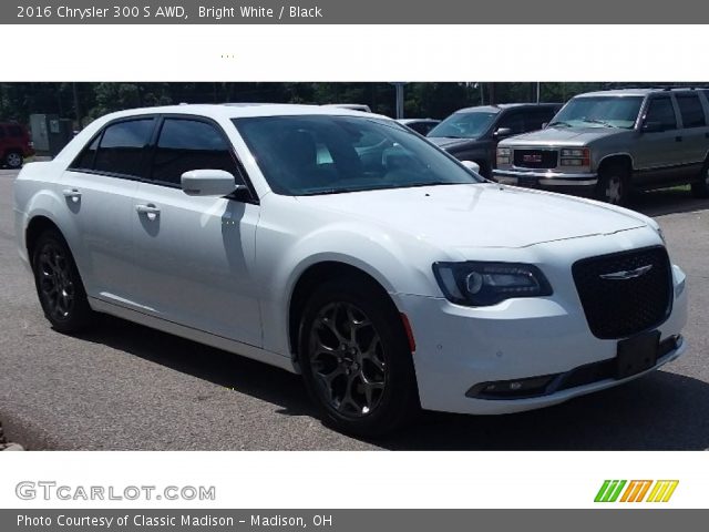 2016 Chrysler 300 S AWD in Bright White