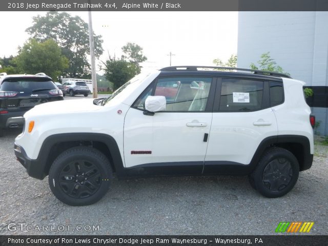 2018 Jeep Renegade Trailhawk 4x4 in Alpine White