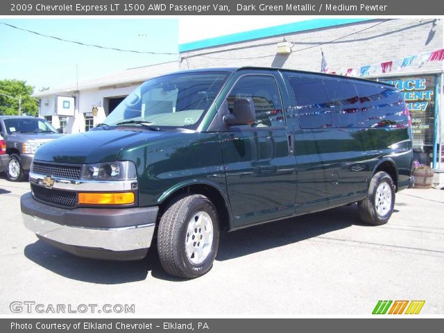 2009 Chevrolet Express LT 1500 AWD Passenger Van in Dark Green Metallic